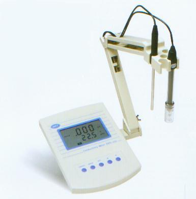 上海康儀智能型電導(dǎo)率儀DDS-12A(307)